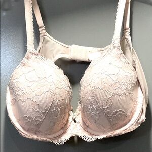 Body by Victoria’s Secret bra